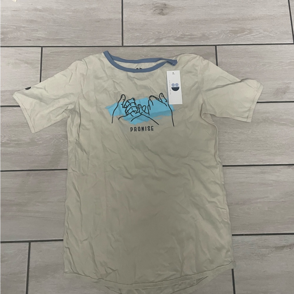 Dotdotsmile t shirt size 12/14 boys pre washed with natural and organic enzyme